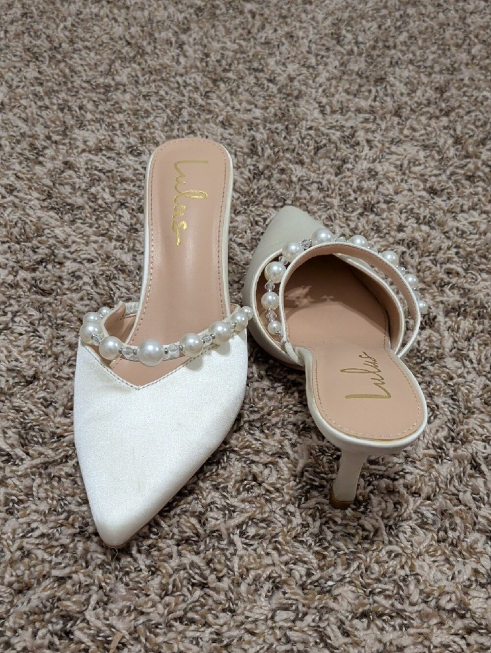 Lulu's Daryll white satin pearl embellished pointed toe mule pumps wedding - Picture 9 of 12